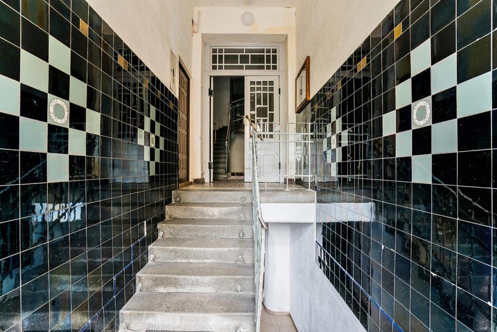 Modern Rooms In City Center クラクフ エクステリア 写真